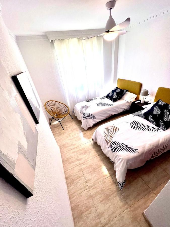 Ketan Suite Nadales Малага Екстериор снимка